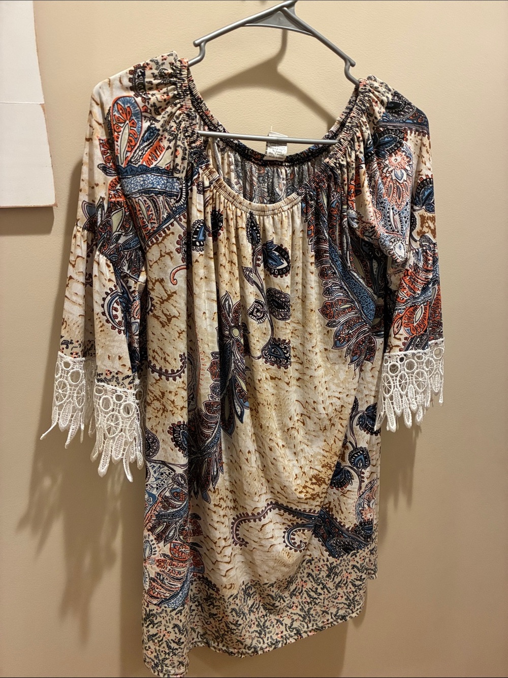 WinWin Cream Paisley Long-Sleeve Boho Dress with Lace Cuffs